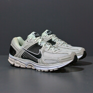 耐克（NIKE）官方男鞋 VOMERO 5 冬季復古老爹鞋氣墊緩震跑步鞋輕便休閑運動(dòng)鞋 FB9149-101 40.5
