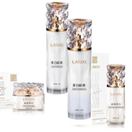蘭皙（LANXI）護膚品光采水乳液面霜精華補水保濕霜水+乳液+精華+面霜