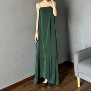仁術(shù)設(shè)計(jì)感細(xì)肩帶超長(zhǎng)裙感緞面不規(guī)則連衣裙一字肩中式平口吊帶裙 綠色 均碼