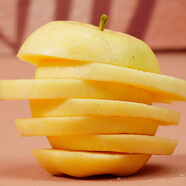 新疆直發(fā)黃金維納斯蘋(píng)果脆甜多汁產(chǎn)地果園現摘新鮮果 4斤（65-70mm（先付先得速搶?zhuān)?
                                         title=