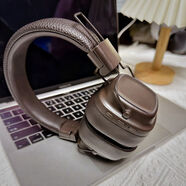 ROBERILLINE柏林之聲2505新款高顏值歐美復古無(wú)線(xiàn)藍牙耳機重低音頭戴式耳機搖滾流行耳機 深焦糖色