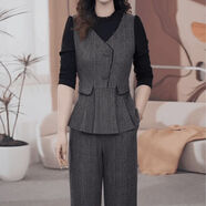 佐蘭妮2025秋冬季新款加厚磨毛精紡顯瘦上衣闊腿長(cháng)褲時(shí)尚精致兩件套套裝 【時(shí)尚精致7785灰色上衣+長(cháng)褲】 大碼 3XL