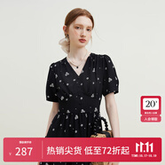 范思藍(lán)恩23FS12642茶歇法式碎花連衣裙女夏季新款V領(lǐng)沙灘長裙 黑底白花 XS