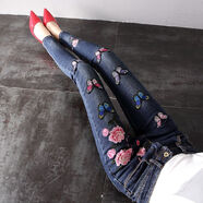 歐洲站2024春夏新款牛仔褲女裝洋氣刺繡荷花修身顯瘦百搭小腳褲潮 深色蝴蝶款 25 【80-95】