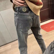 VERSACE JEANS COURTURE范思新款哲潮牌高端歐貨美杜莎牛仔褲男黑色潮流小直筒修身刺繡彈 9901 網(wǎng)紅褲 高質(zhì)量 S  品質(zhì)高于同行