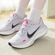 耐克（NIKE）官方網(wǎng)女鞋 春季新款運動(dòng)鞋輕便JOURNEY RUN減震休閑鞋慢跑步鞋女 151-亮白彩紫色-店長(cháng)主推 37.5
