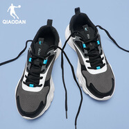 中國喬丹男鞋秋季跑步鞋2025新款透氣網(wǎng)面運動(dòng)鞋男款青少年休閑老爹鞋 黑色/喬丹白 40