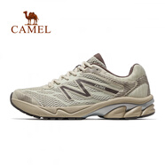 駱駝（CAMEL）光焰運動(dòng)鞋男款2025新款鞋子跑步鞋透氣減震男鞋情侶款慢跑鞋 X15B097001，象牙白/紅褐色，男款 35