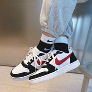 耐克（NIKE）男鞋夏季新款運(yùn)動(dòng)鞋Court低幫滑板鞋時(shí)尚百搭休閑鞋 力薦-舒適透氣經(jīng)典復(fù)古黑紅 40cm