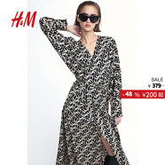 H&M女裝連衣裙秋季時(shí)尚休閑深V領(lǐng)長(cháng)袖圍裹式中長(cháng)裙1209966 黑色/米色圖案 170/104