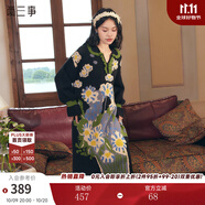 兩三事黑色針織連衣裙女 2024秋冬季v領(lǐng)長(zhǎng)款油畫毛衣裙子紛繁之間 黑色（提花）-y S