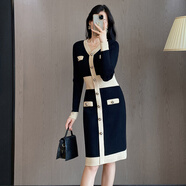 百麗駝美士（BALITOMMS）小香風針織連衣裙女秋冬季新款亮絲長袖中長款打底包臀毛衣裙 杏色亮絲 S