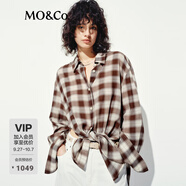 MO&Co.襯衣夏天絲綿羊毛微皺感格紋MBE2SHT030可露麗穿搭 棕色格 L 170