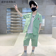 盛妙慈男童西裝夏季套裝新款男孩短袖條紋外套中大兒童裝帥氣禮服 綠色 XXM301款西裝三件套 110 建議身高100cm左右