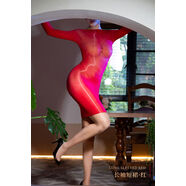 無(wú)縫油閃絲襪吊帶后媽包臀裙ol小眾級連身裙子絲滑油亮連體緊身裙 長(cháng)袖+短裙 黑色油光無(wú)縫裙*系列