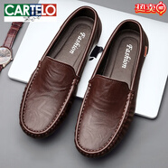卡帝樂(lè )鱷魚(yú)（CARTELO）軟底豆豆鞋男2025新款夏季英倫一腳蹬懶人男士休閑皮鞋男真皮 8801棕色 37 標準皮鞋碼
