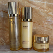 美膚堂【品牌正品】草本植萃系列水乳膏霜護膚男女秋冬滋養嫩膚修護提亮 柔膚水120ml+保濕乳110g+保濕霜50g