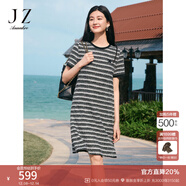 玖姿·安娜蔻優(yōu)雅條紋小香風(fēng)寬松直筒懶人針織連衣裙女2025夏季新款 條黑白-第二批 M
