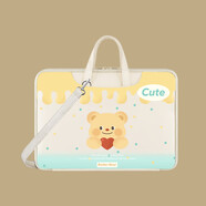 皮爾凡尼 PEELLE FIONA適用于榮耀X16Plus銳龍版電腦包肩帶款可斜挎女手提防水適用蘋果m 奶酪黃油小熊1只[肩帶款]送鼠標(biāo) 13.3英寸