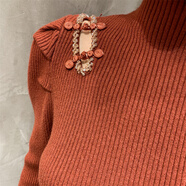 香影芬新中式釘鉆鏤空盤(pán)扣針織衫女秋冬泡泡袖半高領(lǐng)修身打底衫毛衣女潮 銹紅 XL (建議115-125斤)