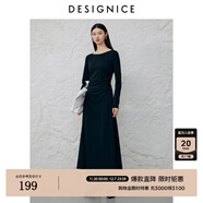 迪賽尼斯（DESIGNICE）2024年秋季新款氣質(zhì)通勤風(fēng)優(yōu)雅圓領(lǐng)長(cháng)袖黑色高腰連衣裙 黑色 S