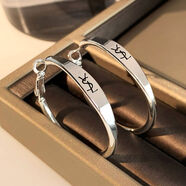 流行故飾歐美銀色字母大圈圈耳環(huán)2025新款感氣質(zhì)耳圈純銀針耳飾女 銀色耳圈925純銀針