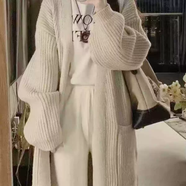 實(shí)拍牛奶白老錢(qián)風(fēng)毛絨感適中厚度軟糯口袋長(cháng)款無(wú)扣外套開(kāi)衫風(fēng)衣 圖色 M M