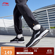 李寧革面跑鞋輕質(zhì)男鞋秋冬拼接革面軟底耐磨休閑跑步鞋ARBS009