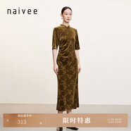 納薇（naivee）春夏東方簡(jiǎn)奢風(fēng)新中式提花立領(lǐng)斜襟開(kāi)叉收腰華麗絲絨旗袍連衣裙女 米棕 M 160/84A