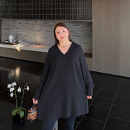 早春新款大碼女裝v領(lǐng)A字雪紡衫加肥加大胖妹妹mm寬松遮肚長(cháng)袖上衣 黑色 2XL 2XL