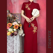 巷里覆古新中式紅色改良旗袍夏季國風(fēng)刺繡修身訂婚短袖開(kāi)叉洋裝 紅色 S S