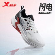 特步閃電跑鞋運(yùn)動(dòng)鞋男鞋夏季網(wǎng)面透氣減震輕便跑步鞋體測鞋子