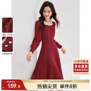 尚都比拉高級感連衣裙女春秋氣質(zhì)方領(lǐng)中長(cháng)款內搭打底赫本風(fēng)裙子