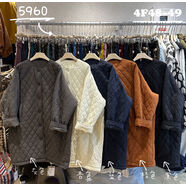 京嚴甄選we25秋日系覆古簡(jiǎn)約菱格中長(cháng)款棉衣外套森女文藝保暖厚開(kāi) 黑色菱格長(cháng)棉衣現貨 均碼 均碼