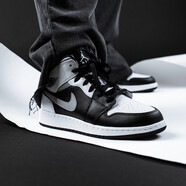 耐克（NIKE） air jordan 1男鞋女鞋 aj1男女情侶中幫板鞋運動休閑籃球鞋 554725/554724-073黑白灰 影子 42