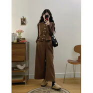 藝沃服飾小紅書(shū)熱門(mén)大碼女裝秋冬搭配一整套胖mm梨形巨顯瘦感輕奢毛呢 咖色三件套版小香風(fēng)套裝顯身材性感辣妹網(wǎng)紅胖mm梨型 M M100秋冬2024新款休閑運動(dòng)套裝減齡搭配一整套