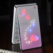 諾基亞（NOKIA）新款超薄女款便宜翻蓋手機年輕人折疊大字大聲老年機按鍵懷舊手機 粉紅色 全網(wǎng)通4G蝴蝶版