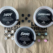 LUSH【體驗裝】LUSH固體牙膏粒潔齒粒薄荷/微笑/青檸/木炭/玫瑰 薄荷山泉牙膏粒10粒