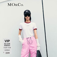 MO&Co.撞邊圓領(lǐng)字母組合標語(yǔ)印花修身短袖T恤美式上衣上裝摩安珂 冰粉色 S 160