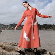 界內(nèi)界外原創(chuàng)設(shè)計師品牌女裝2020秋冬新款中式國風(fēng)鶴刺繡花羊毛加長款過膝毛呢大衣呢子外套女 海棠紅 S