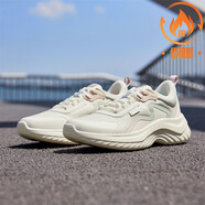 361°運動(dòng)鞋女秋冬季保暖網(wǎng)布輕便減震通勤休閑跑步鞋子女682232210-1