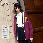 MO&Co.毛衣外套復古學(xué)院風(fēng)毛絨章仔絞花肌理含綿羊毛酒紅摩安珂 酒紅色 S