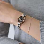 西鐵城（CITIZEN）限量版女表 鈦合金光動(dòng)能萬(wàn)年歷夜光六局電波優(yōu)雅女士手表 ES9485-52E 24.7mm