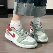 耐克（NIKE）aj1板鞋男女情侶秋冬季新款低幫舒適防滑耐磨籃球鞋子女鞋 帆白/地平線(xiàn)綠 /Air Jordan 1/（GS款） 35.5