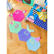 語(yǔ)森憶告別撞款煩惱六邊形地毯任意拼 臥室客廳雙蟲(chóng)人格 西瓜紅色 4條組合]愛(ài)的擁抱+青蘋(píng)果+邪萌小茄子+ 39x45cm