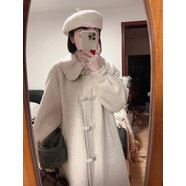 小紅書(shū)爆款采購產(chǎn)品春秋季女性羊毛外衣韓國風(fēng)格覆古娃娃領(lǐng)有紐扣 燕麥色 XS 均碼