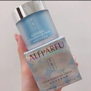 愛(ài)帕芙四季凝霜秋冬季超補水面霜正品 愛(ài)帕芙四季凝霜秋冬季超補水面霜