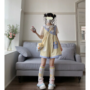 原創(chuàng  )設計可愛(ài)日系背帶短褲童趣格子蘋(píng)果少女寬松學(xué)生小鴨刺繡顯瘦 黃色小鴨背帶短褲+花花短袖 S