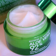 泊泉雅蘆薈保濕面霜秋冬滋潤補水乳液防干擦臉油素顏霜男女學(xué)生老人正品 50g 蘆薈面霜