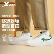 特步情侶男女板鞋小白鞋空軍一號秋冬革面保暖運動(dòng)板鞋休閑鞋
